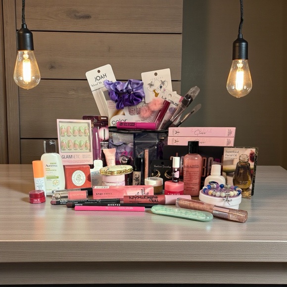 Jeffree Star Other - 🩷DRUNK ELEPHANT,ELEMIS,PHILOSOPHY,JEFFREE STAR, & MORE 46-PC Beauty Bundle/NIP🩷